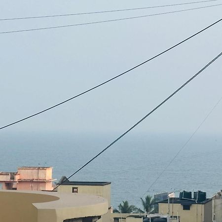 Simhagiri Sea Holiday Inn Visakhapatnam Exterior photo